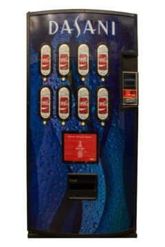 Royal Vendors 660 Dasani