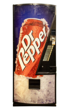 Royal Vendors 448 Dr Pepper
